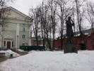 Клин, памятник П. И. Чайковскому 1995 года